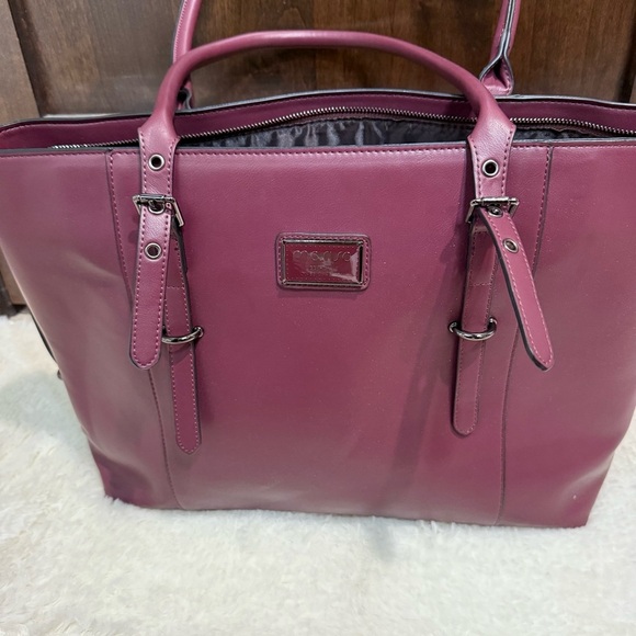 Brand New Elegant Plum Structured Tote Bag with Silver Hardware - Picture 5 of 13